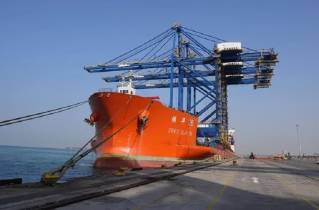 Jeddah Islamic Port receives 3 modern STS cranes