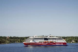 Viking Grace becomes ever more climate smart – waste put to good use at the dock