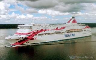 Tallink Grupp’s vessel Baltic Princess head to Naantali, Finland for regular dry-docking