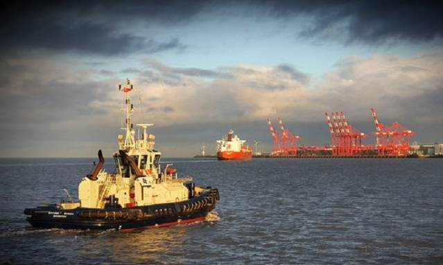 100 Carbon Neutral Towage Services Support Peel Ports Net Zero By 