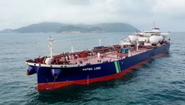 Hafnia’s second LNG-fuelled tanker named in China - VesselFinder