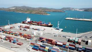 ICTSI Motukea welcomes first gearless vessel