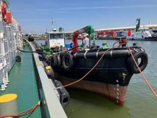 K Line conducts demonstrative test voyage of a tugboat using marine biodiesel fuel at Nagoya Port