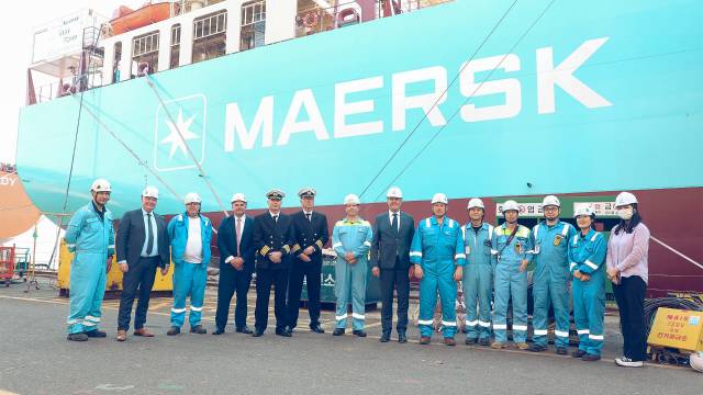 Maersk Takes Delivery Of Methanol Fueled Containership Vesselfinder