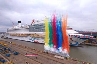 China's first homegrown large cruise ship starts sea trail