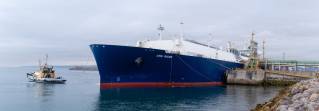 El Musel terminal receives first LNG ship