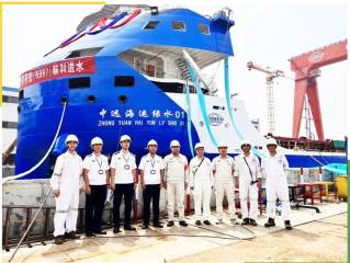 China Classification Society (CCS) worked with all parties to build the world’s first 700TEU pure battery-powered container ship