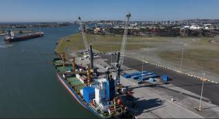 New container service at Port of Newcastle closes gap in regional supply chain