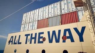 Maersk signs deal with Starlink for its Ocean fleet