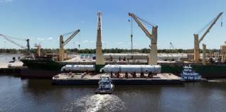 AAL Transports 12,800 FRT of Vital Components On Single Sailing For Texas LNG Project