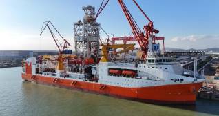Naming and Maiden Voyage of CCS Ultra-deepwater Ocean Drilling Vessel Dream