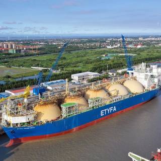 LR to redeliver first LNGC to FSRU conversion for CPP, COSCO and CYGAS