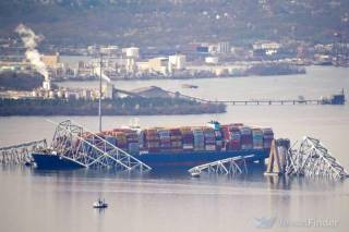 Containership DALI suffered a total blackout before the collision with bridge