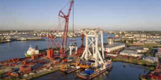 Van Oord’s heavy lift installation vessel reaching for the sky