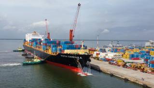 Onne Multipurpose Terminal welcomes its largest boxship