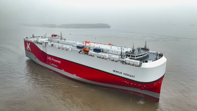Delivery of LNG-fueled Car Carrier NEREUS HIGHWAY with a