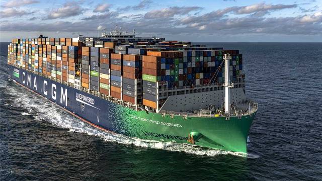 CMA CGM Group and SUEZ sign a MoU to develop the production of ...