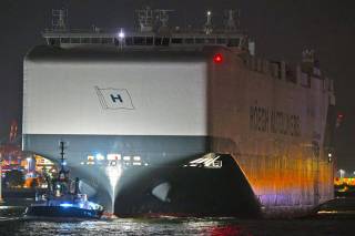 The world’s largest and most environmentally friendly car carrier calls the Port of Hamburg