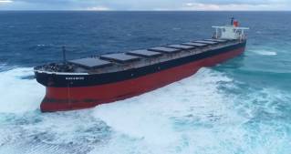 Smit Salvage to refloat grounded bulker from reef off Mauritius