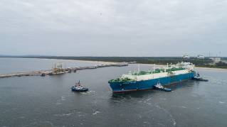 First cargo of liquefied natural gas delivered by tanker chartered by PGNiG