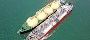 Excelerate Energy Completes its 2000th Ship-to-Ship Transfer of LNG