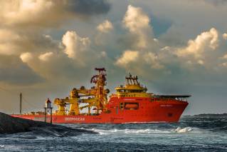 DeepOcean, Østensjø Rederi Strike New Charter Deal for Subsea Construction Vessel Edda Freya