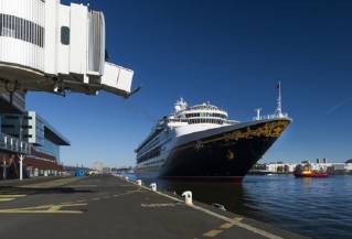 Sea cruise in 2025 on shore power in the port of Amsterdam