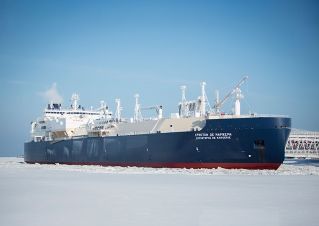 Sovcomflot signs financing and time-charter agreements for the first icebreaking LNG carrier for Arctic LNG 2 project