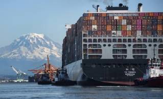 Northwest Ports Adopt Plans to Phase Out Maritime Emissions