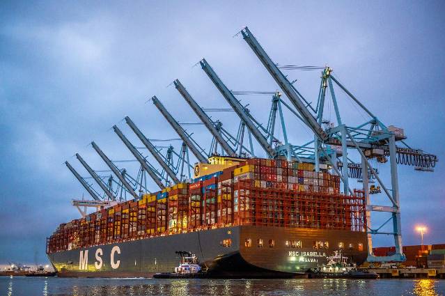 Port of Los Angeles MSC APM Terminals and ILWU Set New World