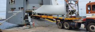 Höegh breaks another record in Ennore with giant windmill blade shipment
