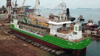 Royal IHC successfully launches TSHD River Thames