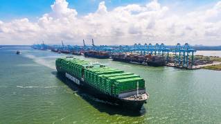 Evergreen orders 1,800 Star Cool reefers from Maersk Container Industry