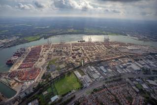 DP World Southampton First Port in Britain to Replace Diesel with Vegetable Oil and Cuts Net Emissions by Over 80 %