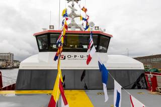 Opus Marine names Damen FCS 2710 in Cuxhaven