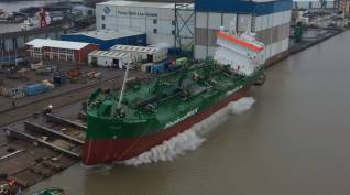 Thun Tankers’ second NaabsaMAX, Thun Britain, launched in Leer, Germany (Video)