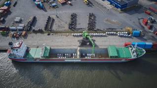 Spotted: Wagenborg Vessel MV Lingeborg ships steel coils from the Baltic to the Continent