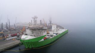 Game changing installation vessel ‘Orion’ enters final construction phase with installation of 5,000-tonne crane