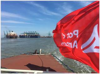 Largest container ship in the world calls on Port of Antwerp (Video)