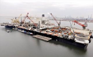 Pioneering Spirit Gets a Scrub Down