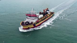 First European conversion of a dredger to dual-fuel LNG / MGO departs Damen Shiprepair Dunkerque