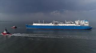 WATCH: Kotug Smit Towage assisted LNG vessel MV PSKOV in Zeebrugge