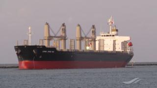 Two bulk carriers banned from Australian ports in one day