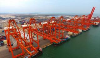 COSCO SHIPPING Ports Takes 4.34% Stake in Beibu Gulf Port