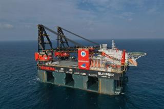 Wärtsilä thrusters contribute to successful sea trials for the world’s largest SSCV