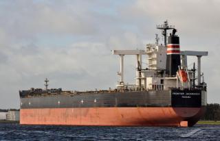 NYK Group Bulk Carrier Rescues Yachtsman in North Atlantic