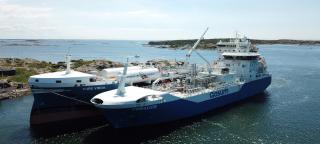 Gasum LNG bunker vessel Coralius reaches 100 bunkerings milestone - LNG demand on the rise