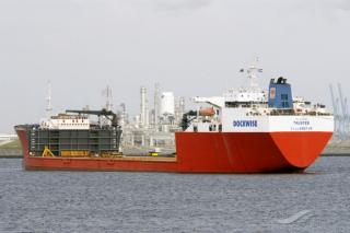 Boskalis secures important LNG module transport contract