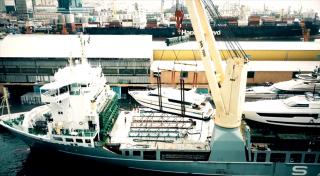 WATCH: Yachts, pontoon and boat sail with SAL mv Frauke from Italy to UAE