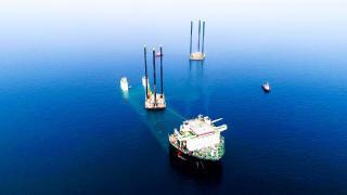 Spotted: Al Jazeera Port anchorage - host to a major marine operation involving two Jack-up rigs